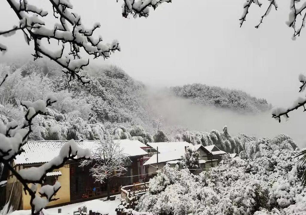 Zhangjiajie Yueranju Hostel Esterno foto
